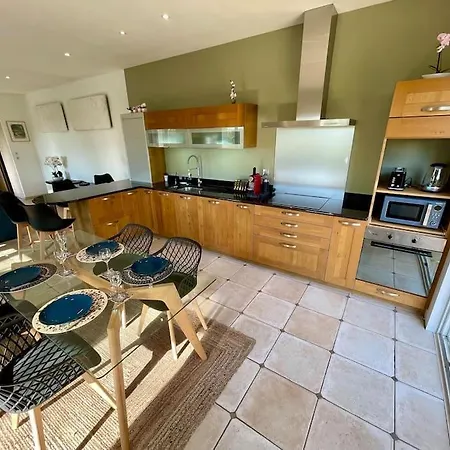 L'annexe Du Domaine De Brisset Holiday home Montelimar