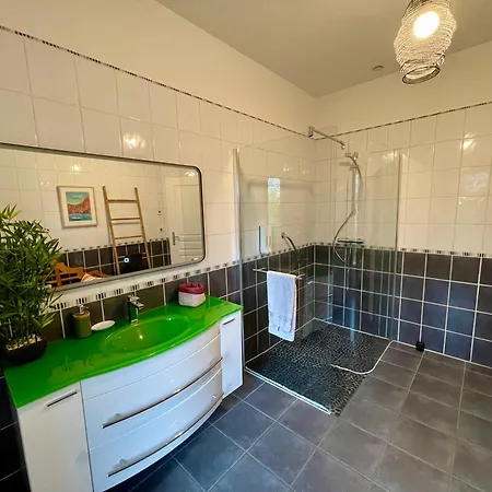 L'annexe Du Domaine De Brisset Holiday home Montelimar